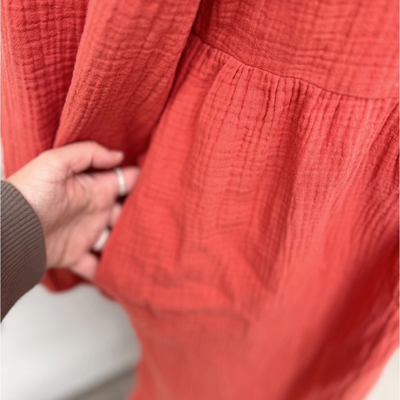 Universal Threads Gauze Midi Dress - Picture 3 of 6